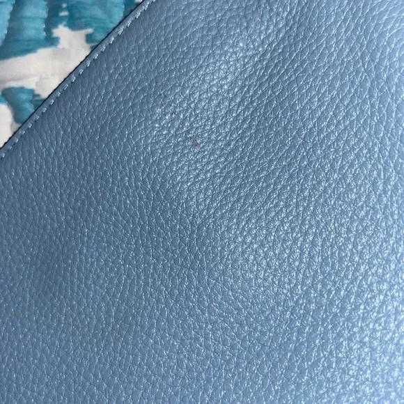 Coach Crossbody - Picture 2 of 8